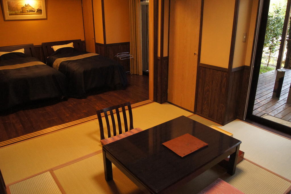 Fumoto Ryokan Minamioguni Quarto foto
